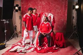 Inter lança o terceiro uniforme em homenagem ao título brasileiro de 1975